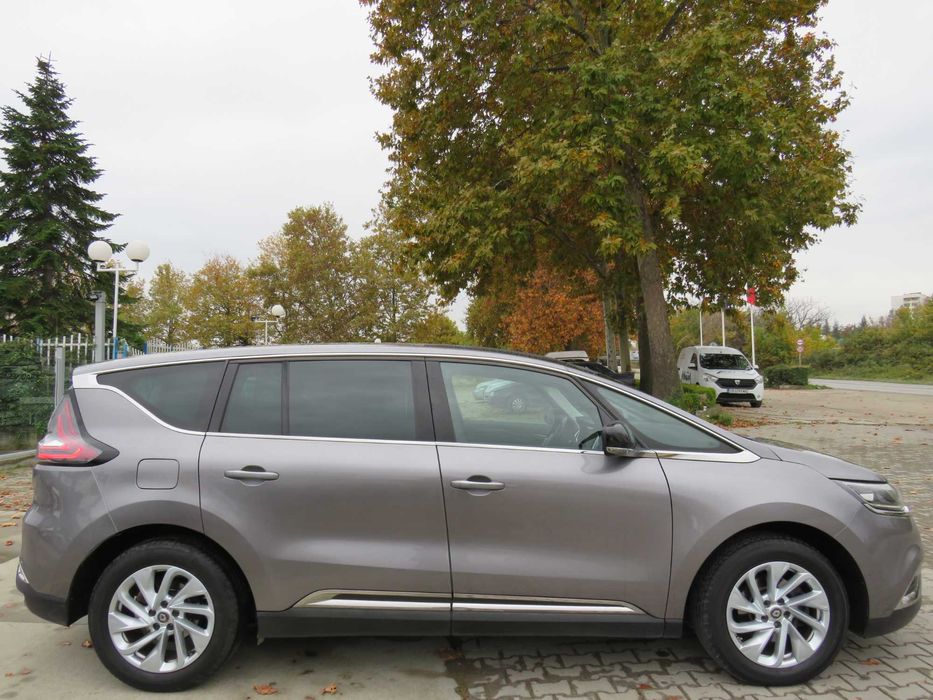 Renault Espace 7-Местен Keyless Panorama Head Up Full