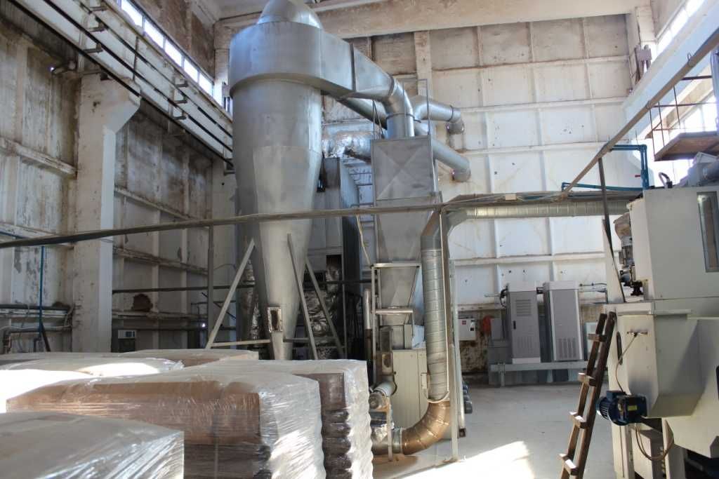 Продава се Промишлена сграда в с. Елшица, Област Пазарджик - 1000 кв.м за 150 €/кв.м - Снимка #11