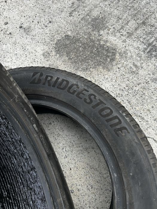 2бр Зимни гуми Bridgestone 235/55R19
