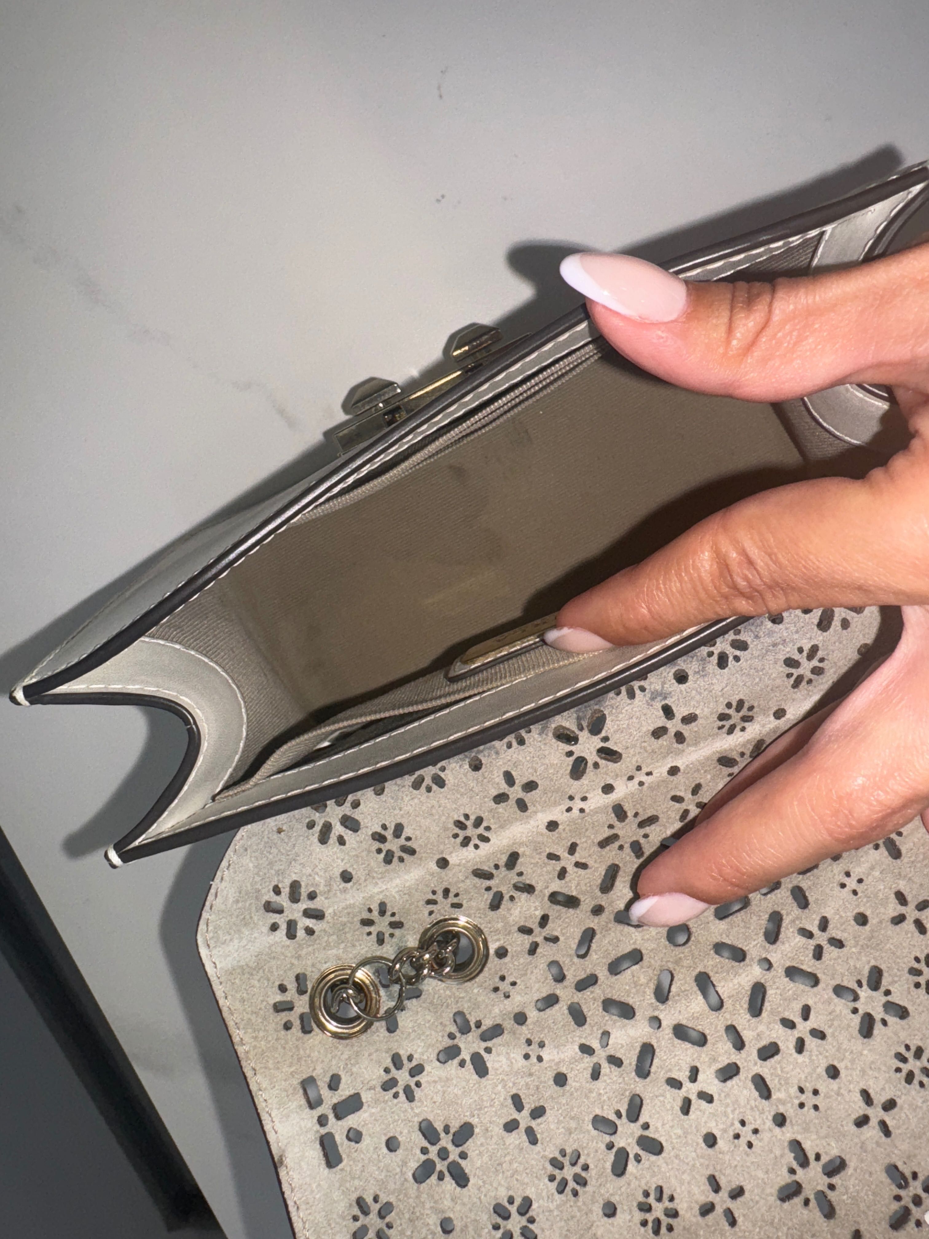 Оригинална чанта Furla