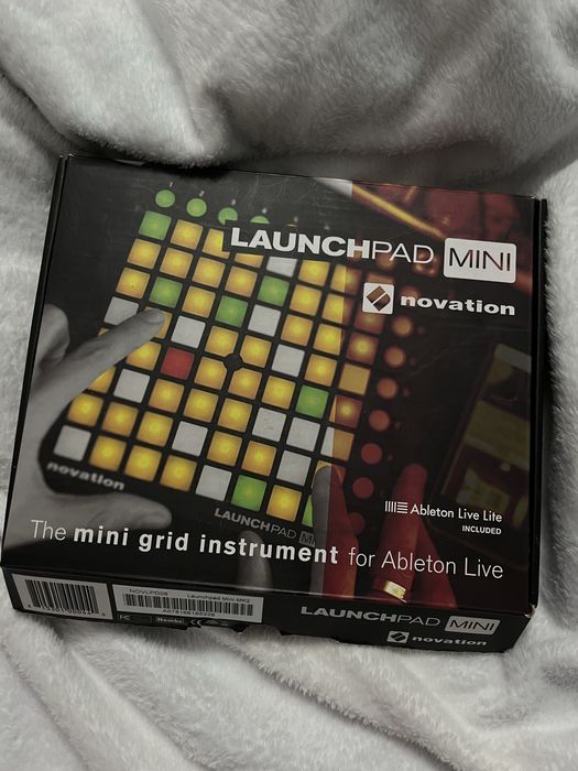 Продам launchpad mini MK2 notivation