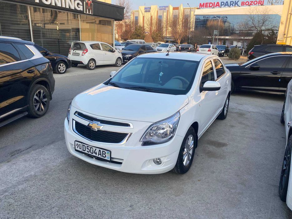 COBALT GX-STYLE AT PLUS 2025-yil probeg-6500 km, Oq,METAN bor, ABS bor