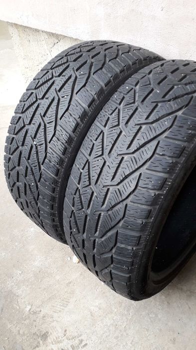 Anvelopa de iarna 225 45/R17 Taurus winter