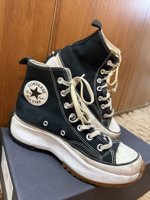 ОРИГИНАЛНИ обувки converse с платформа