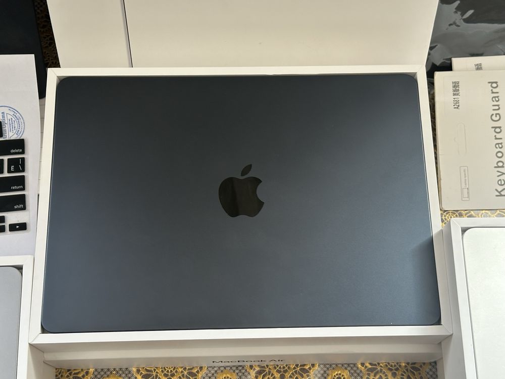 MacBook Air 13.6 Macbook Air 15 M2 разные цвета 256/512 ССД 8/16ГБ ОЗУ