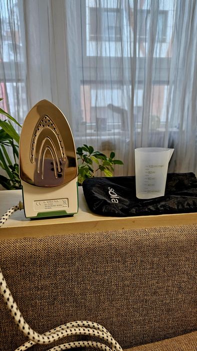 Туристическа ютия Solac 1000w