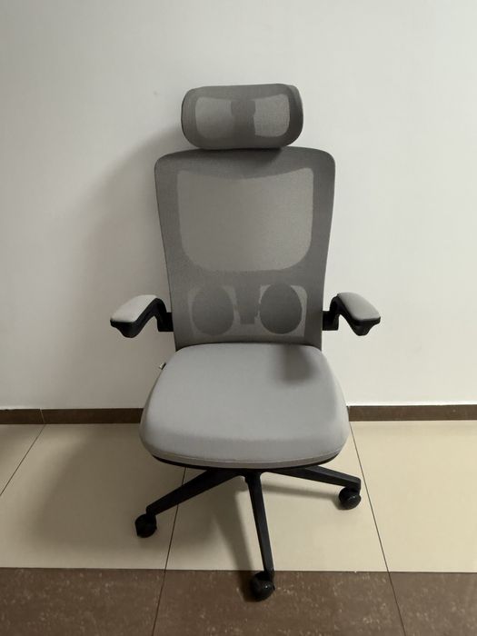 Продам Эргономичное офисное кресло