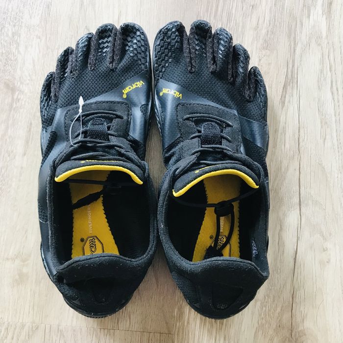 Vibram Five fingers/ barafood shoes/ обувки