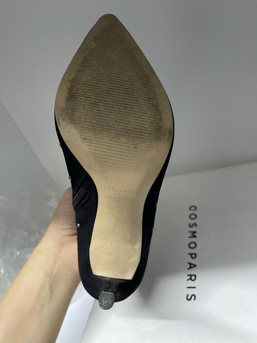 Botine piele întoarsă cu strasuri