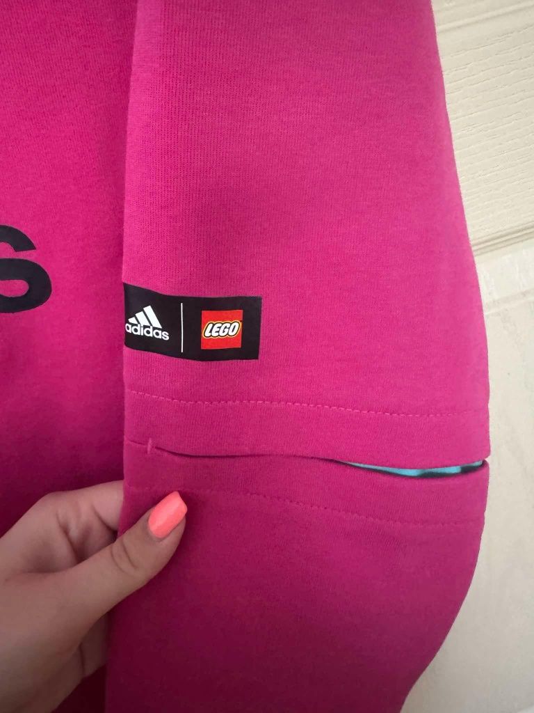 Блуза Adidas    .