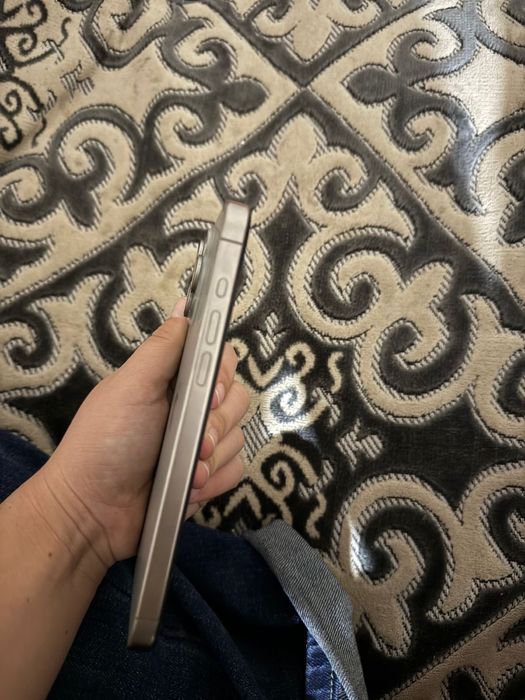 Iphone 15 про мах есим