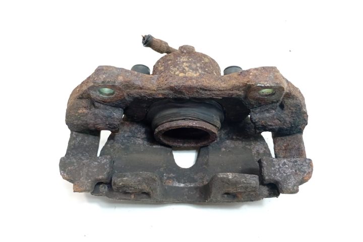 Etrier dreapta fata cu suport Opel Zafira B seria