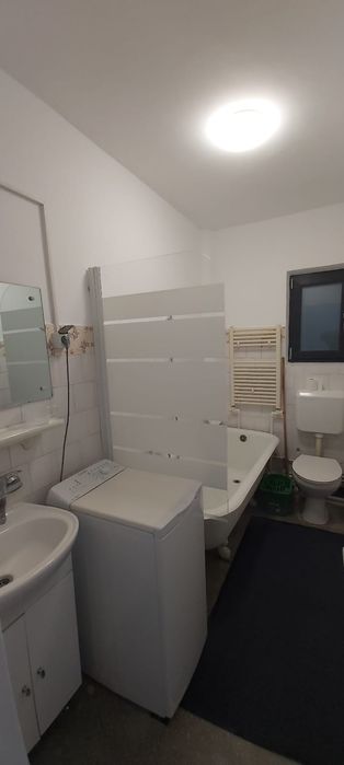 Apartament cu 2 camere de închiriat ultracentral