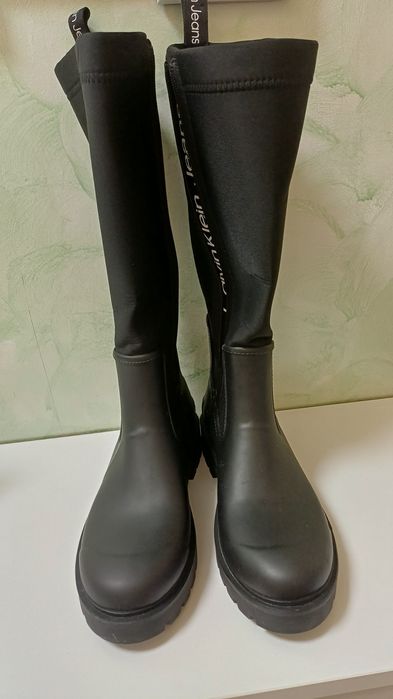 Calvin Klein нови ботуши