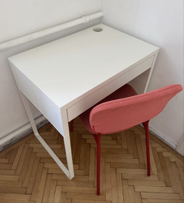 Mobilier birou + decoratiuni - birouri, banci, scaune