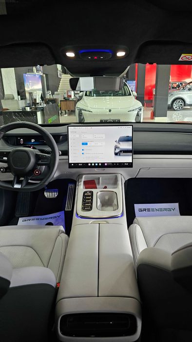 Xiaomi SU7 Max 2024 — 673 л.с., 800 км запас хода!