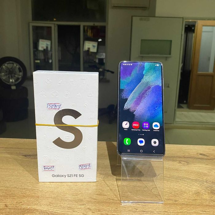 К162/Сотовый телефон Samsung S21 FE 5G 256GB/sk150947