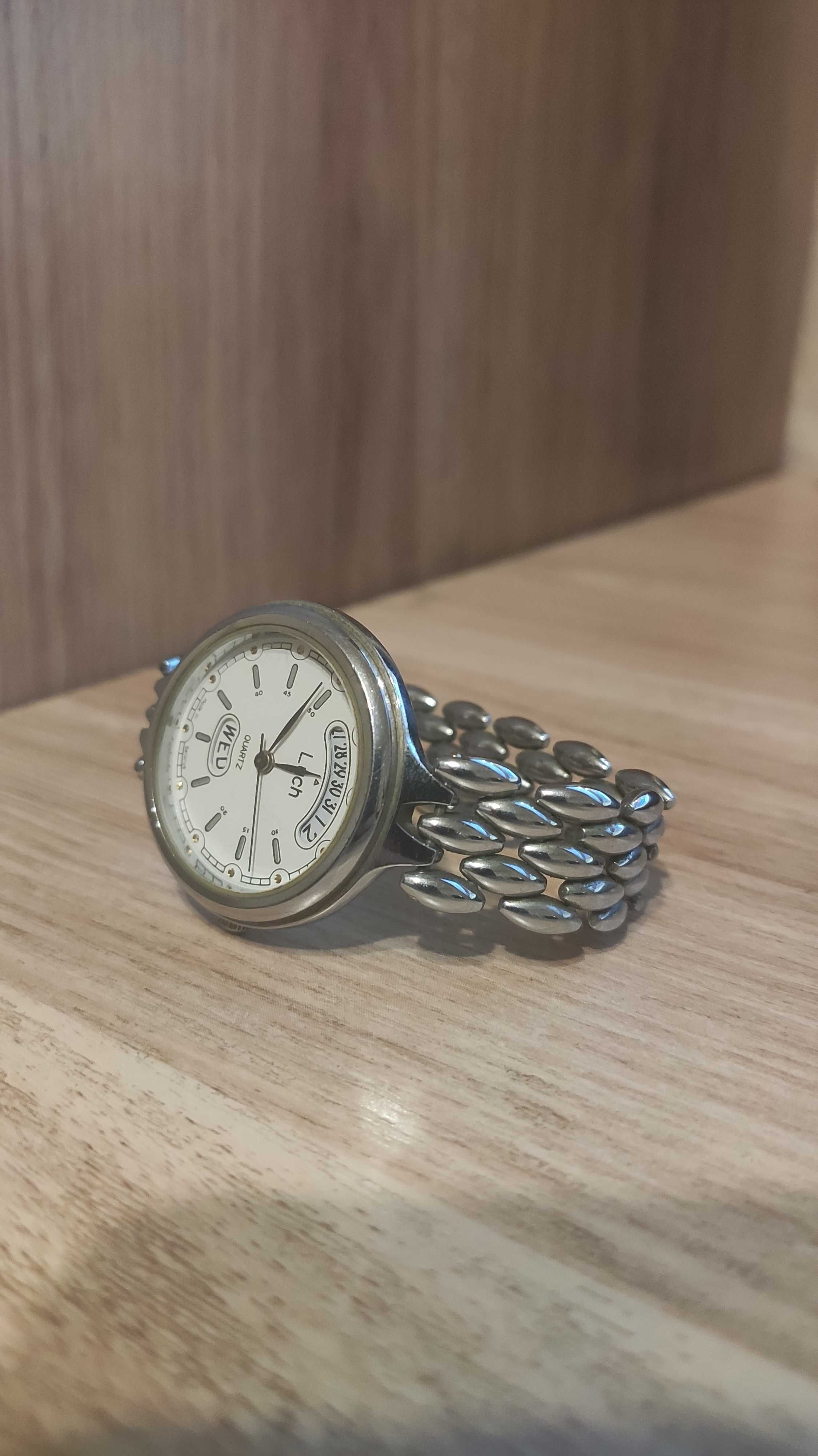 Продаю Белорусские наручные часы "Луч"