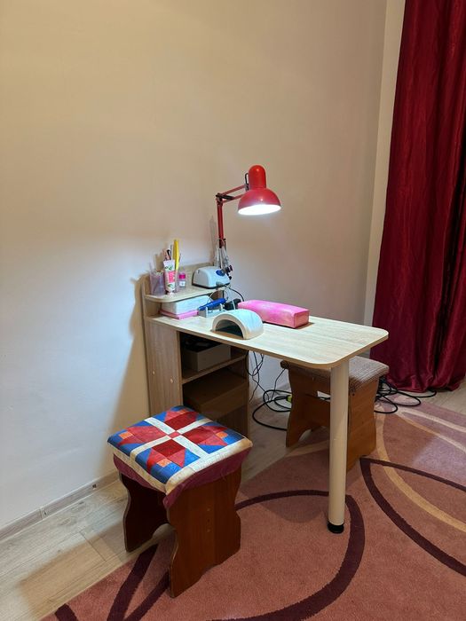 Стол манекюрный мебел