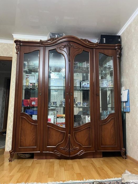 Гарнитур гостиный
