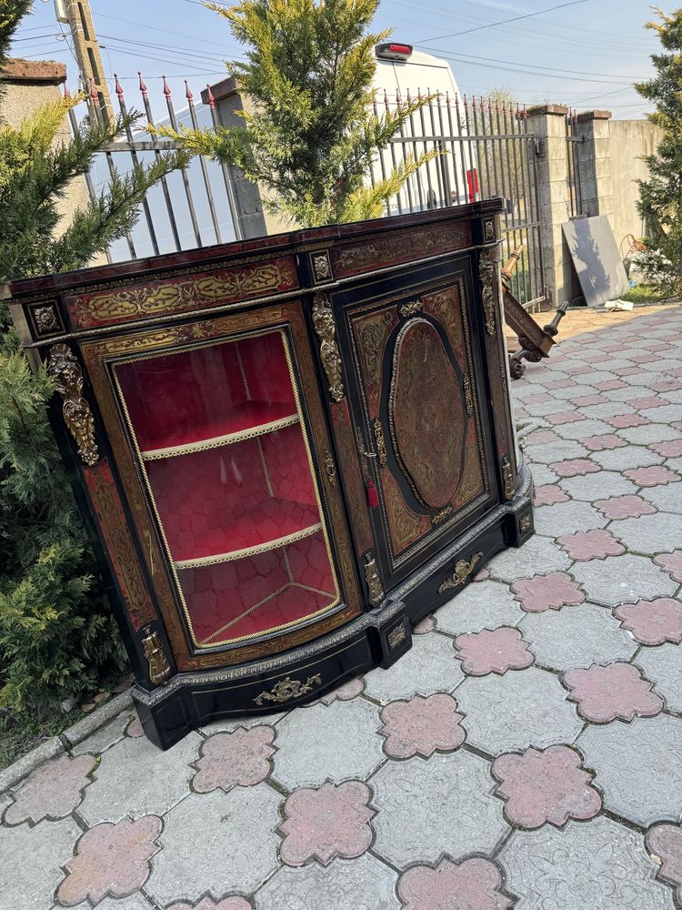 Servanta deosebita din lemn masiv, stil boulle
