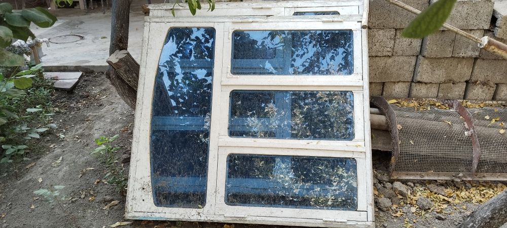 Деревянные окна и двери срочно продается