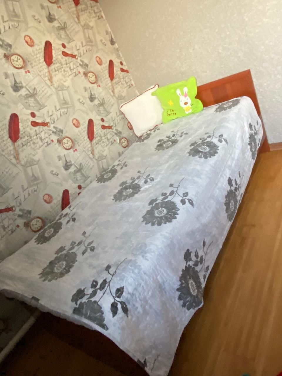 Продам одна спальную кровать