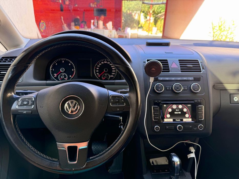 VW Touran DSG 1.6 TDI
