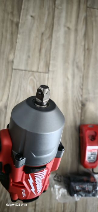 Pistol impact Milwaukee