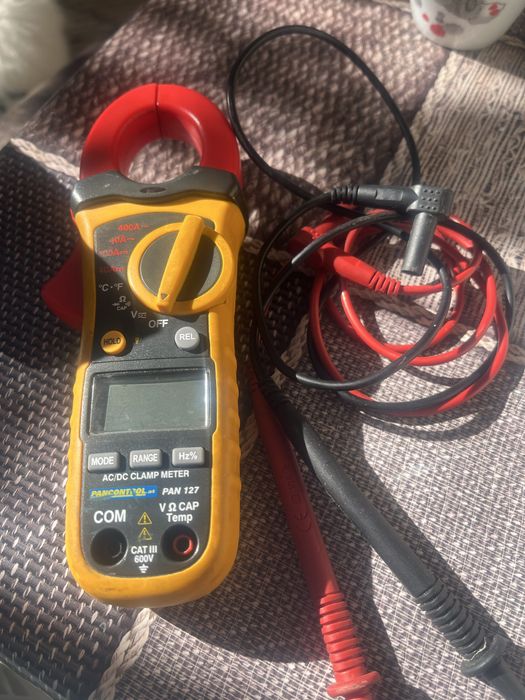 Професионални ампер клещи