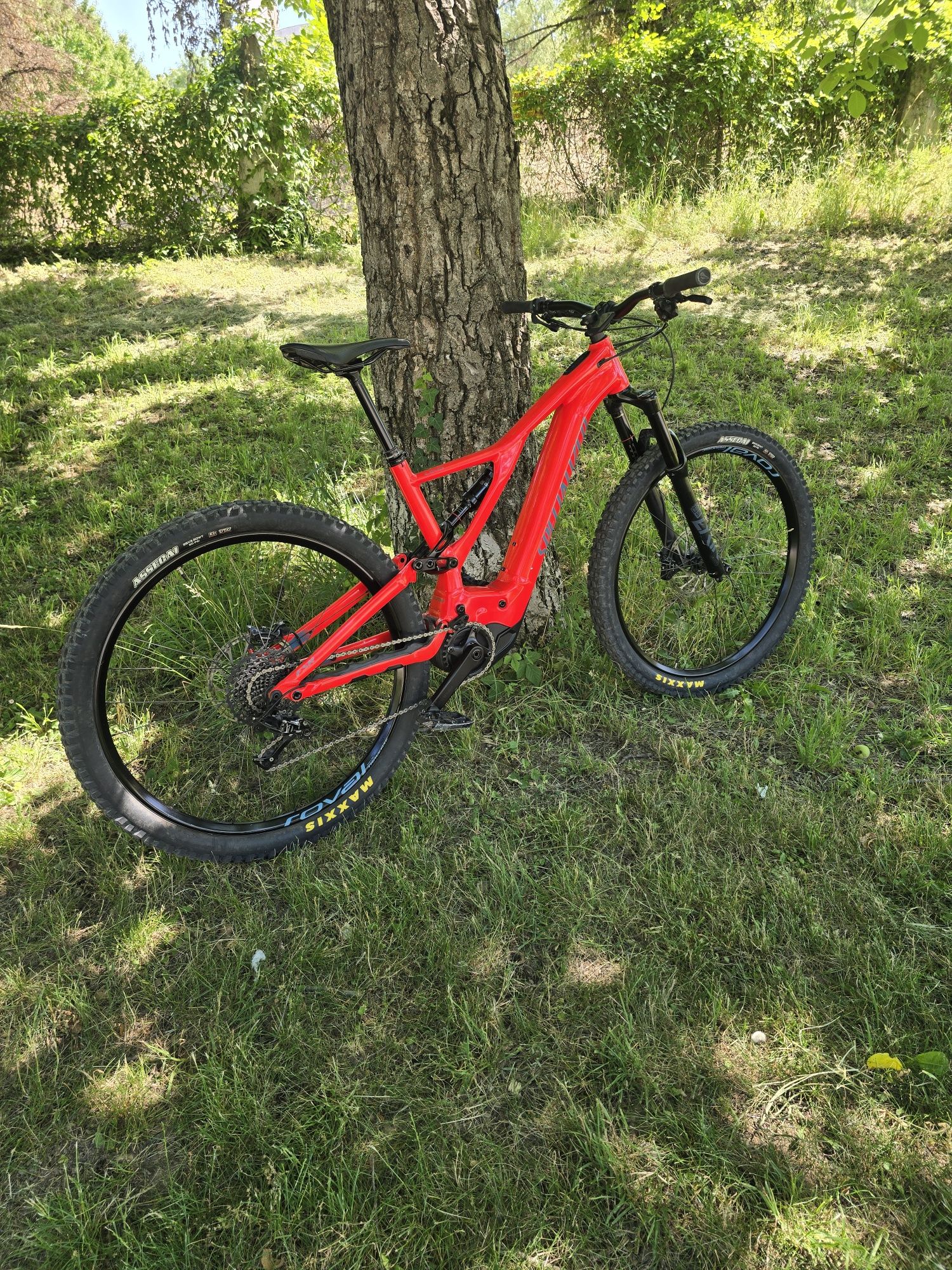 Specialized turbo levo 29 цола електрически велосипед