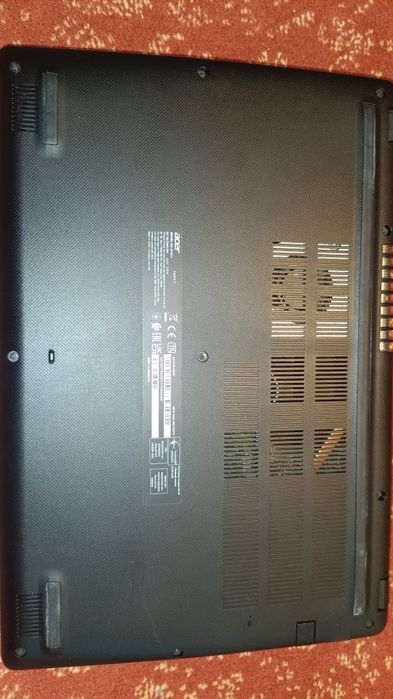 Laptop Acer Aspire 3  cu i3 1005g1,