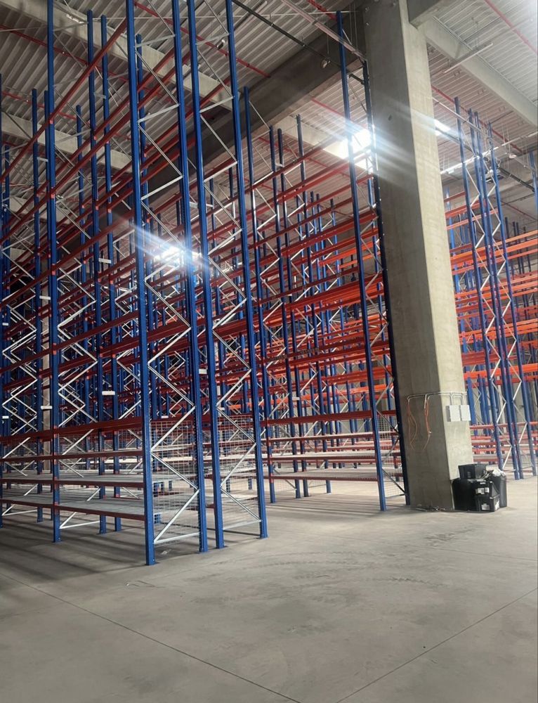 Rafturi metalice industriale