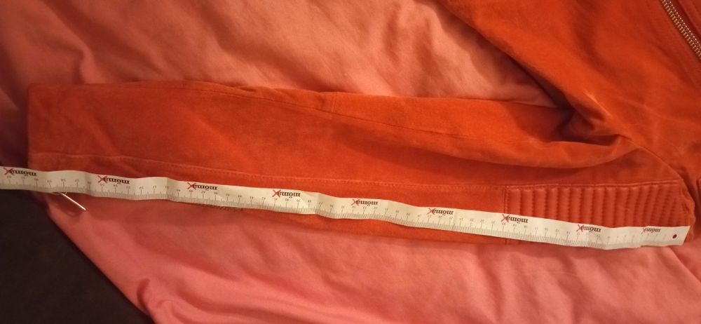 Дамско кожено яке