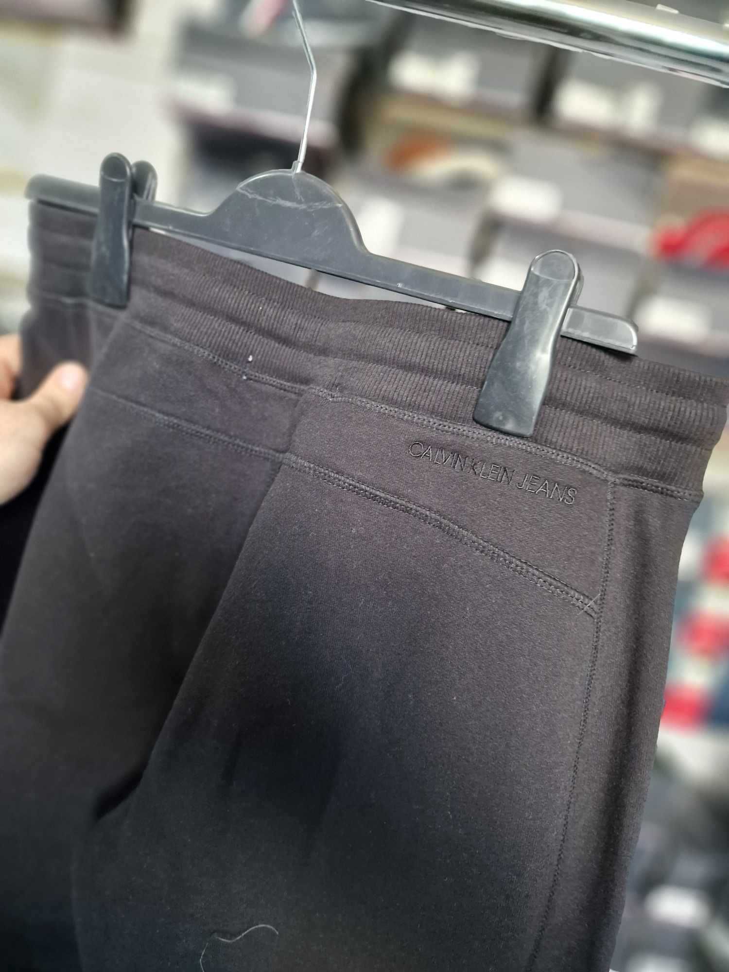 Pantaloni de trening Calvin Klein