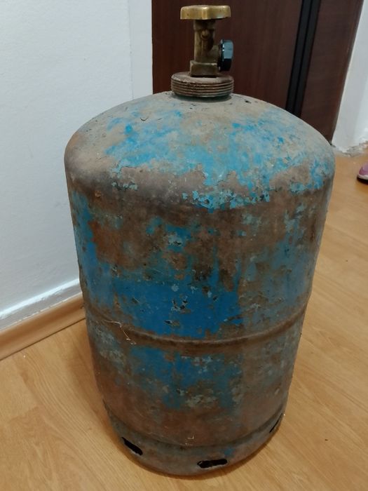 O butelie fara guler goala