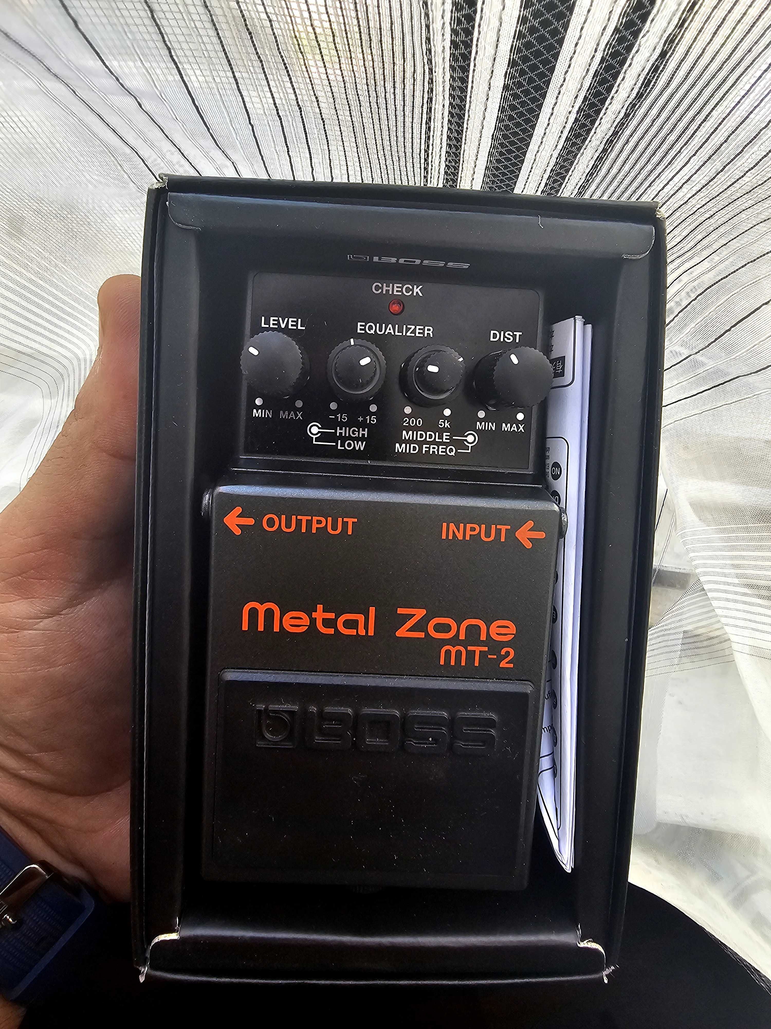 BOSS Metal Zone Mt-2 Distortion/equalizer , Pedal/effect