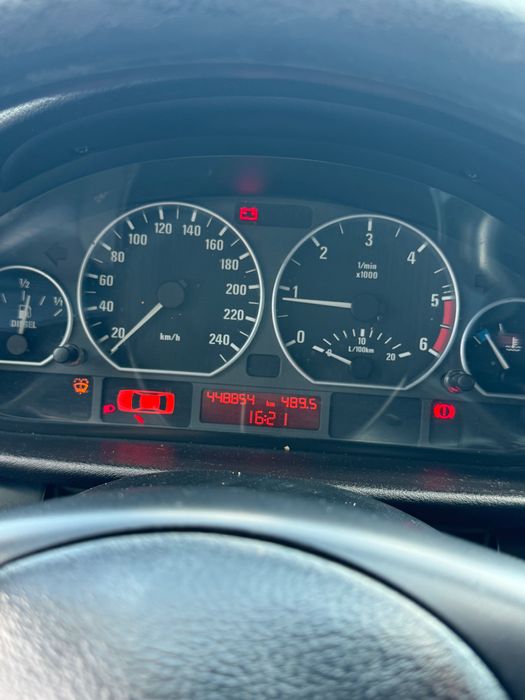 BMW e 46 320 D avariat