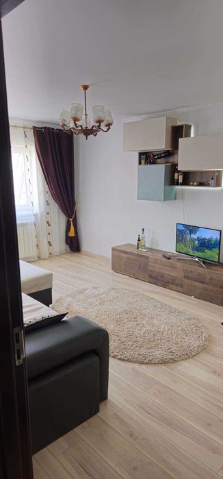 Pacurari, Stradela Canta, decomandat, 2 camere 58 mp + 1 boxa