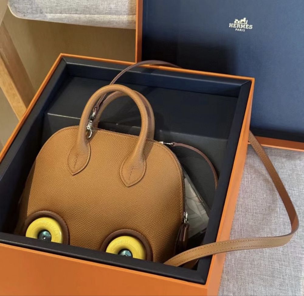 Ексклузивно Чанта Hermes bolide