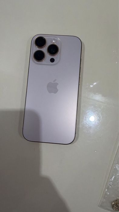 Продам Iphone 16 про  256 гб  99%