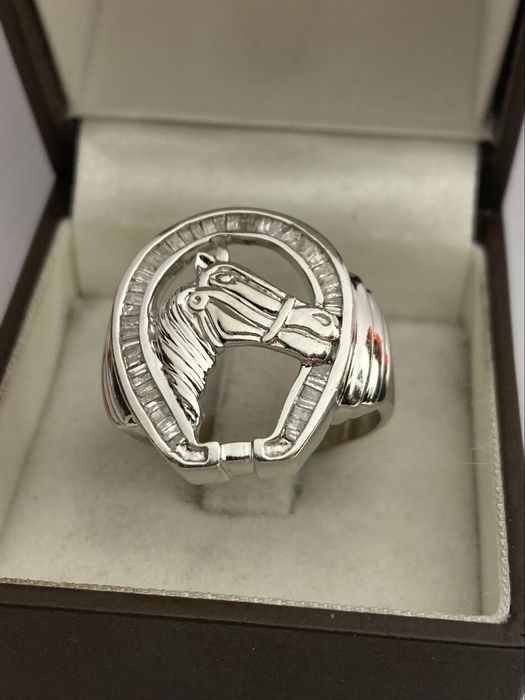 Inel ghiul aur alb cu diamante 0.65ct