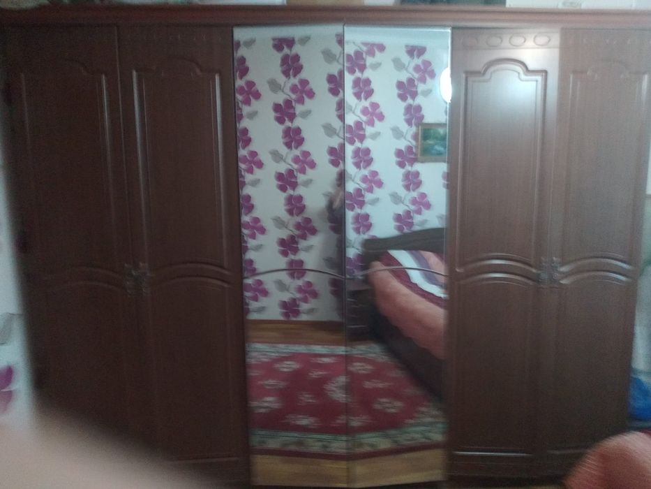 Продается спальный гарнитур. Производство Турция.