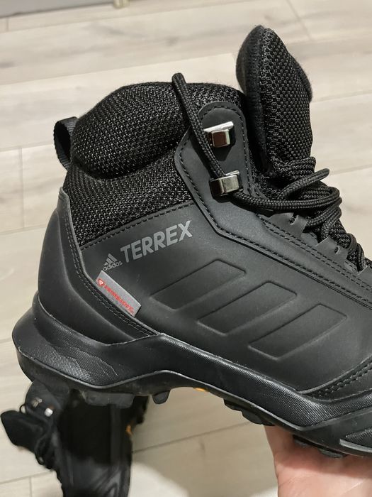 Ghete Adidas Terrex