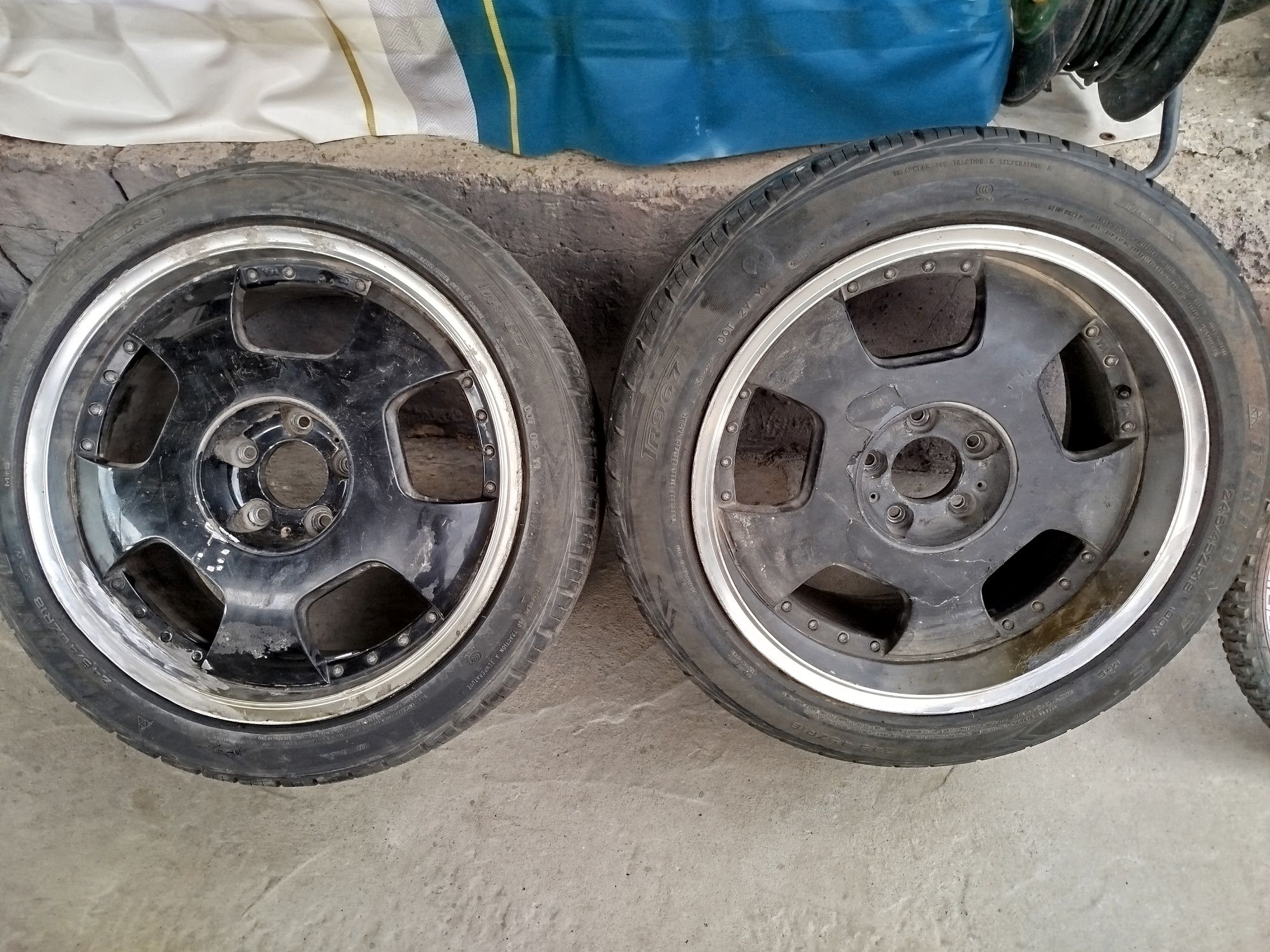 Продам диски с шинами