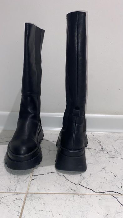 Ботинки/Сапоги размер 38