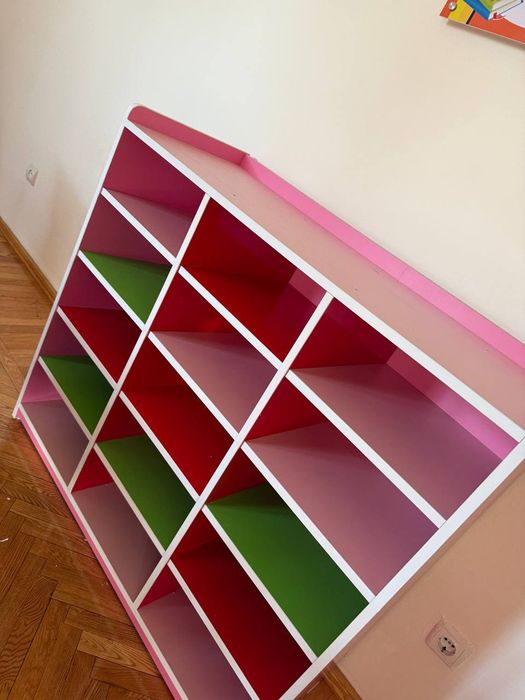 Красивая полка для вещей