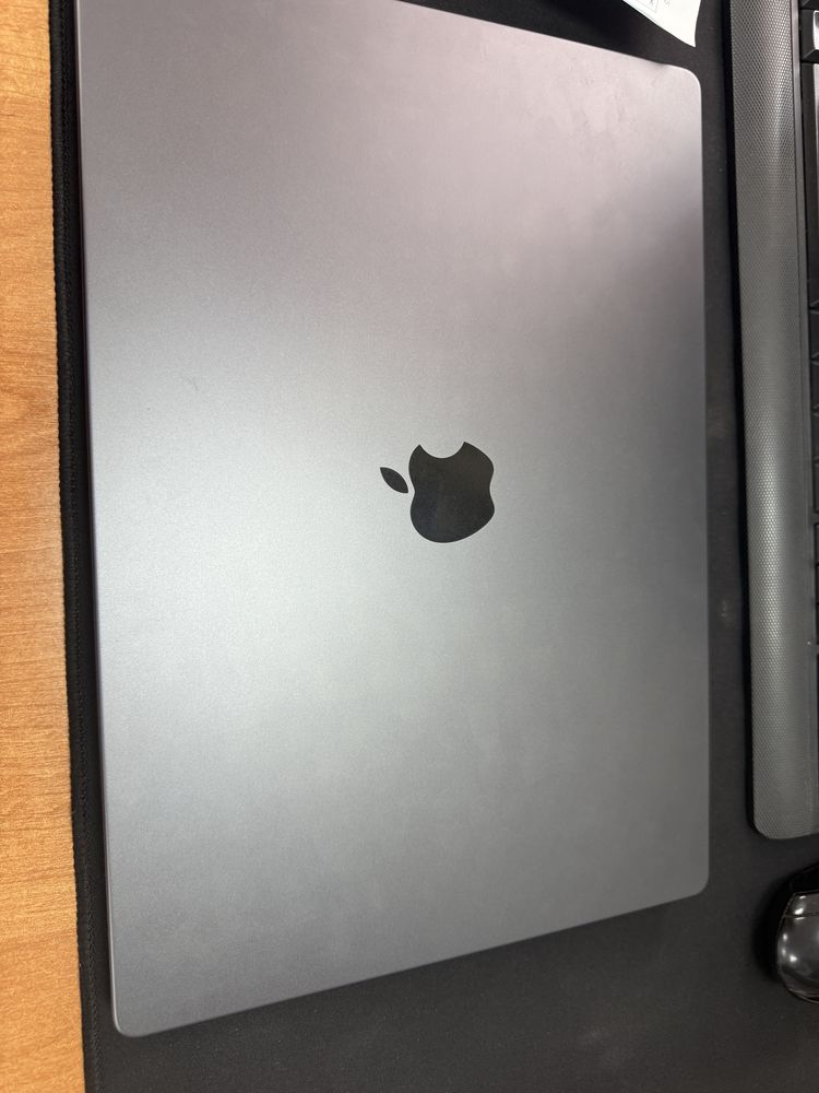 Macbook pro 16 M3 Max
