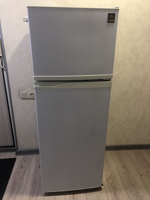 Ходильник samsung,б/у