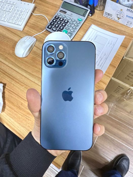 iPhone 12 Pro, ideal, karobka dakument bor